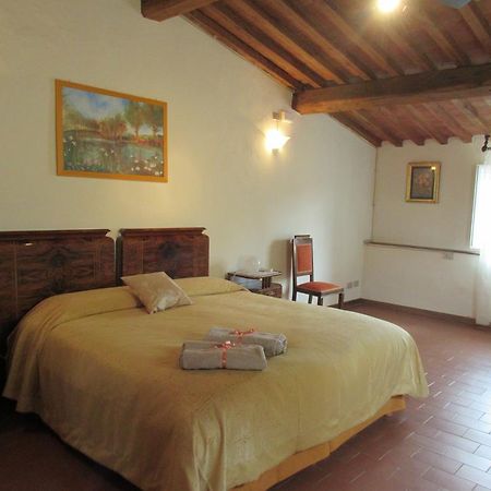 La Rondine Apartment Lucca Ruang foto