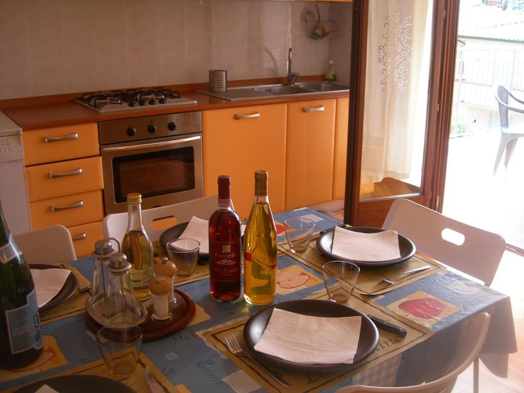 La Rondine Apartment Lucca Bagian luar foto