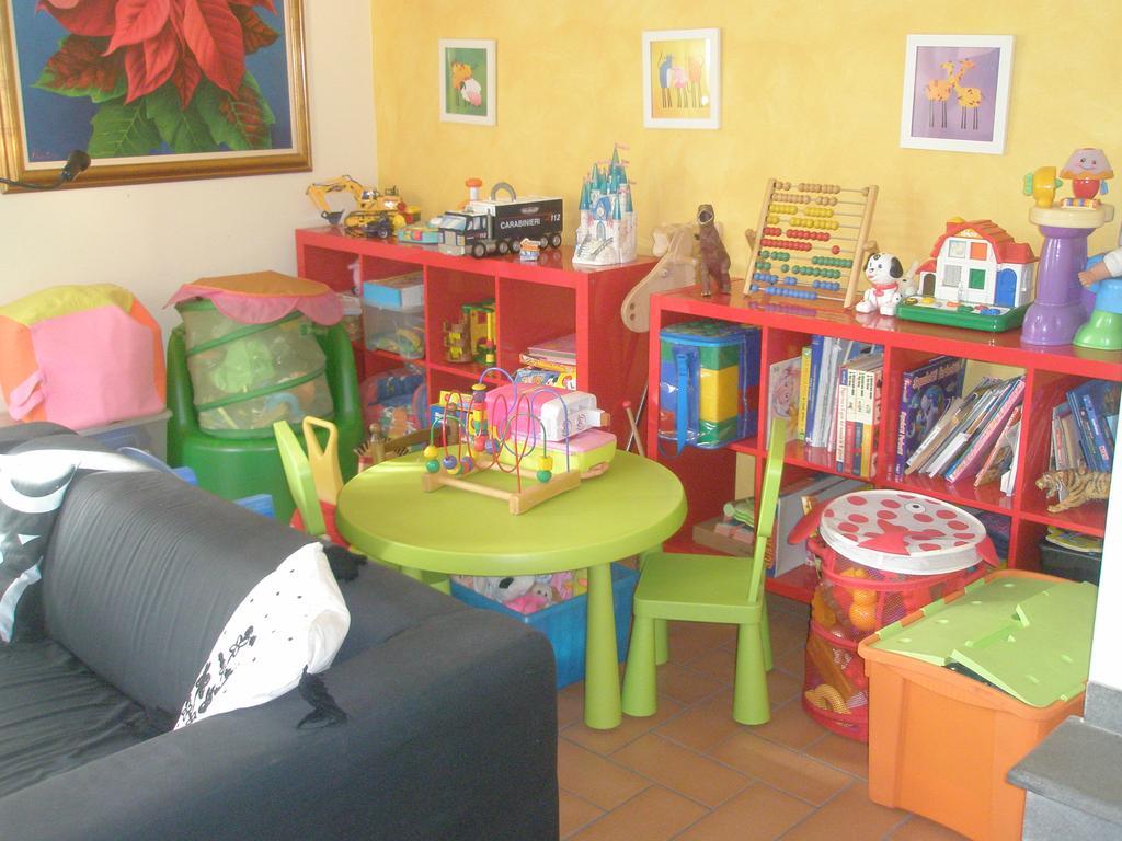La Rondine Apartment Lucca Bagian luar foto
