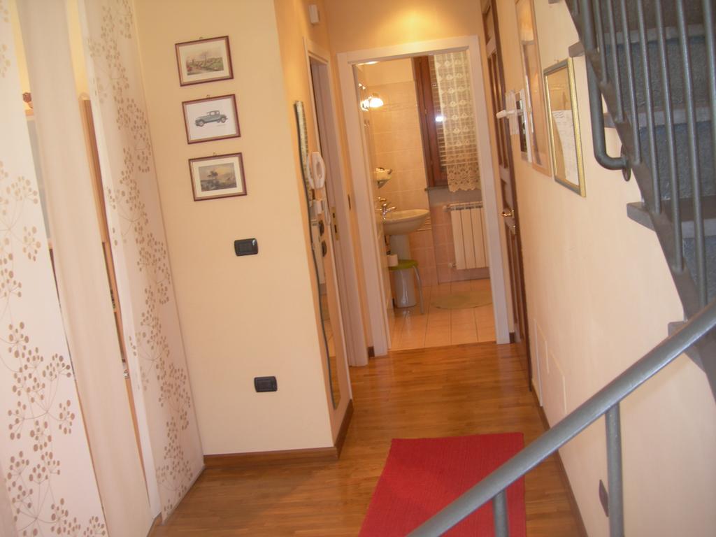 La Rondine Apartment Lucca Ruang foto