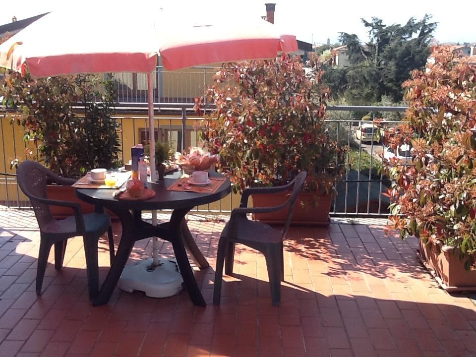 La Rondine Apartment Lucca Bagian luar foto