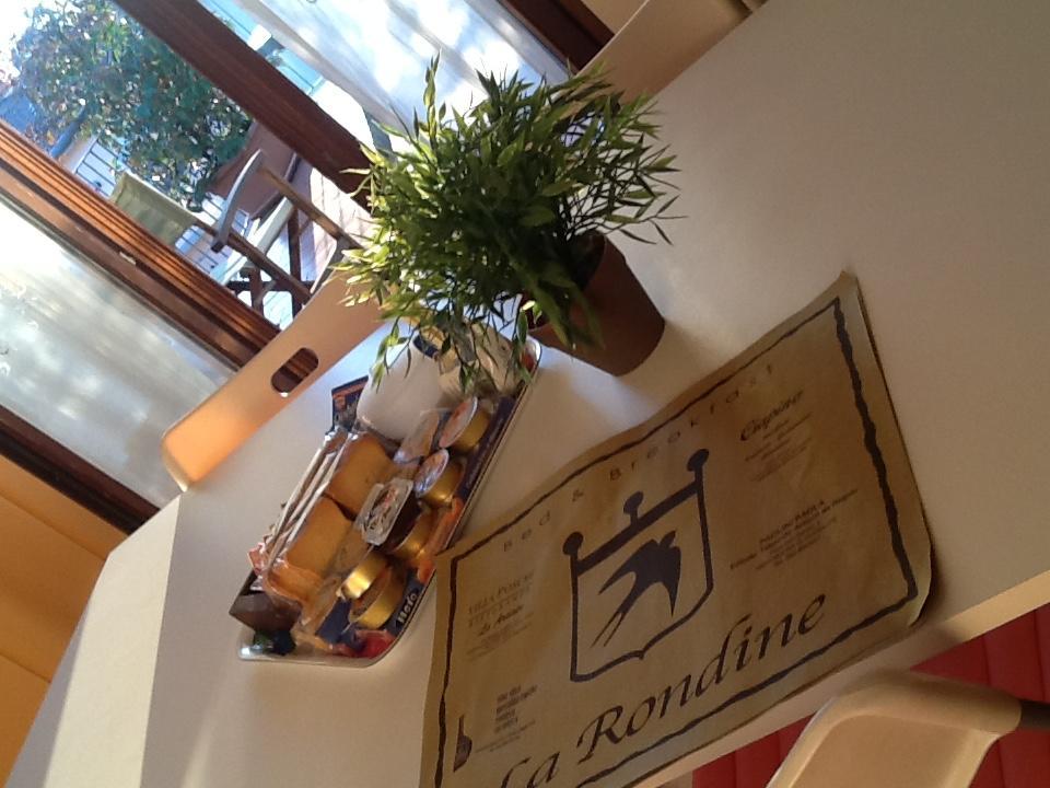 La Rondine Apartment Lucca Bagian luar foto