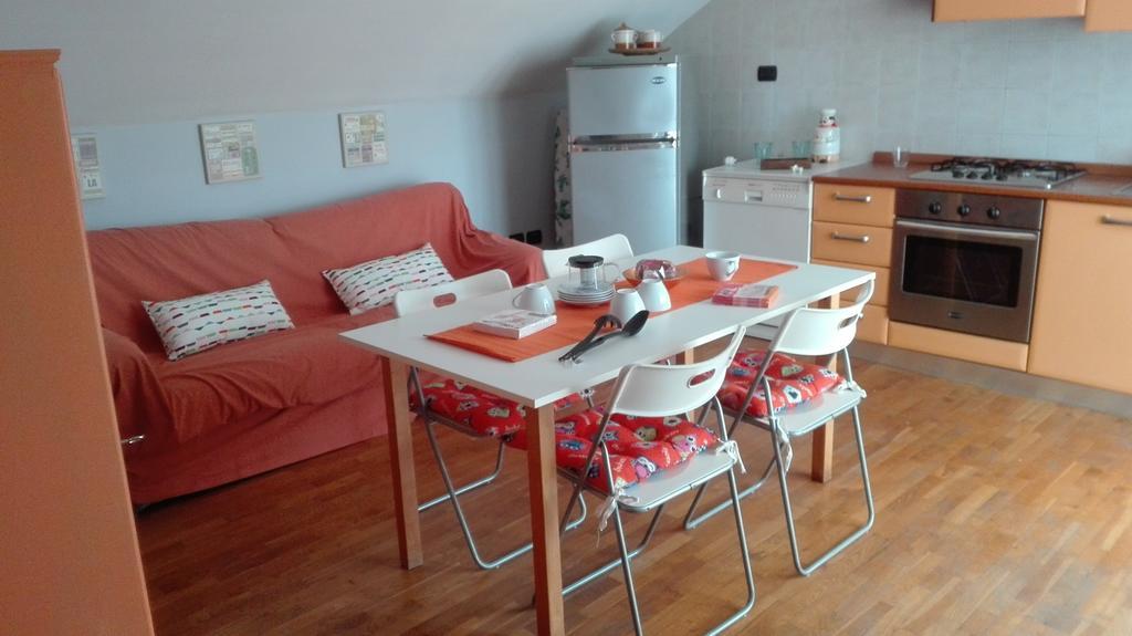 La Rondine Apartment Lucca Bagian luar foto