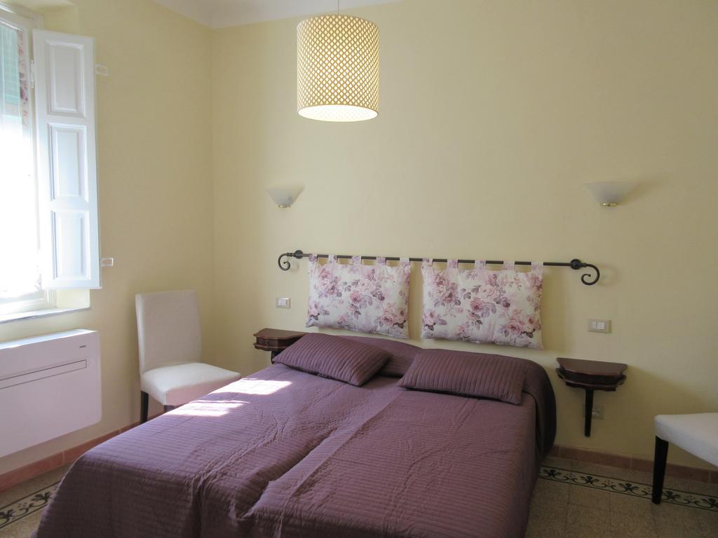 La Rondine Apartment Lucca Bagian luar foto
