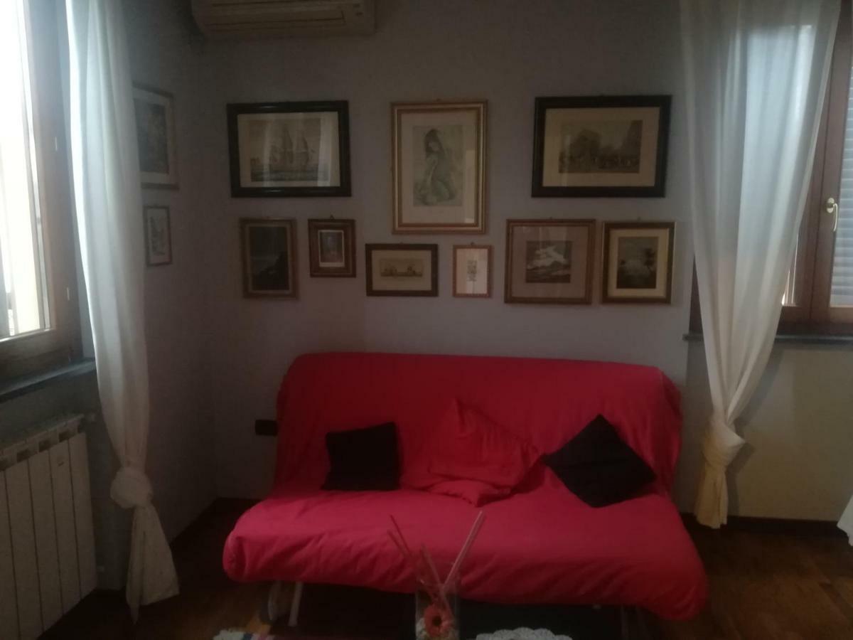 La Rondine Apartment Lucca Bagian luar foto