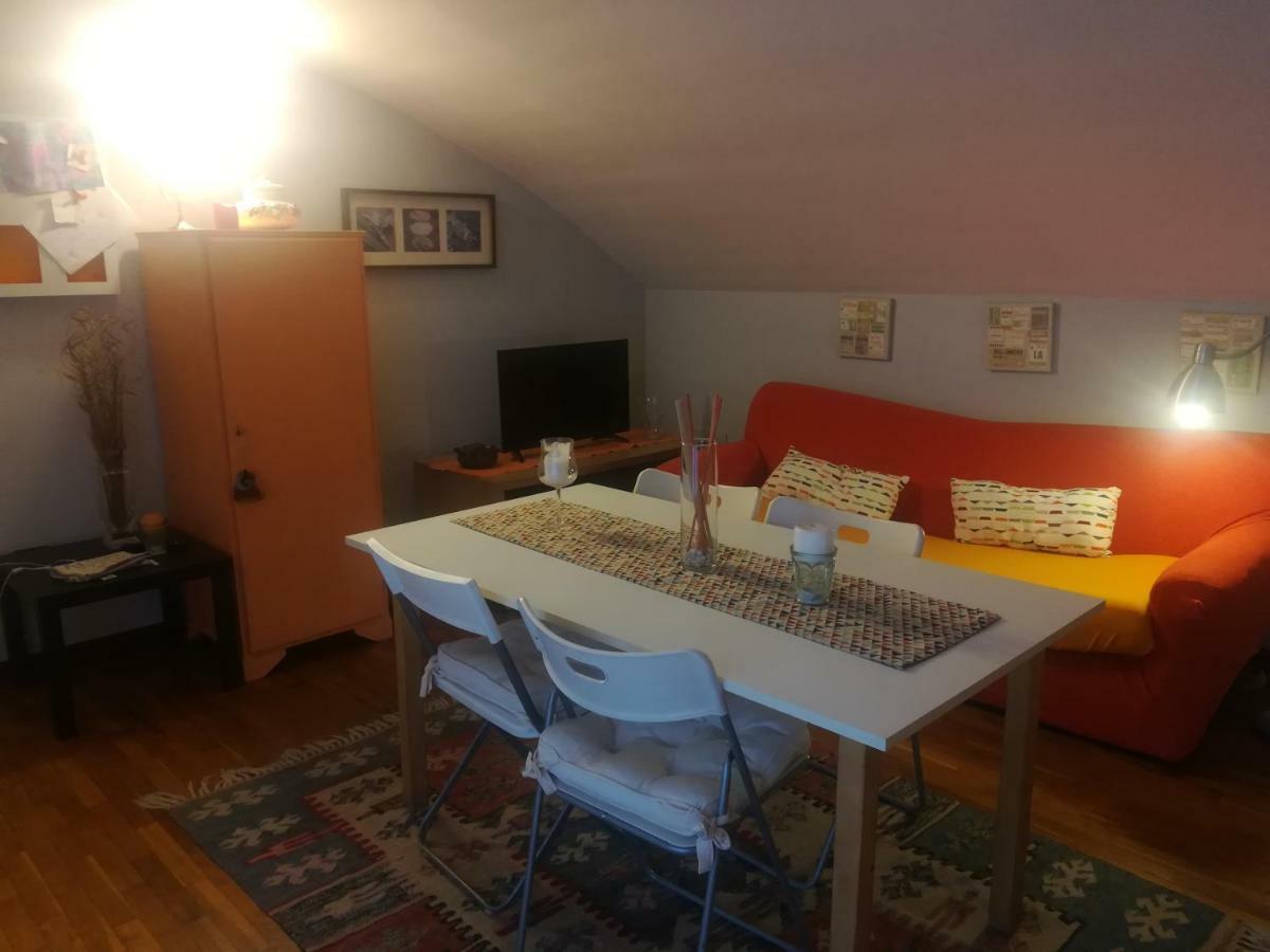 La Rondine Apartment Lucca Bagian luar foto